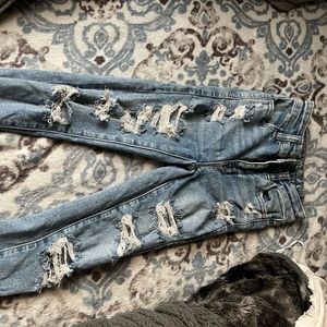 Only worn a few times I can’t fit them no more